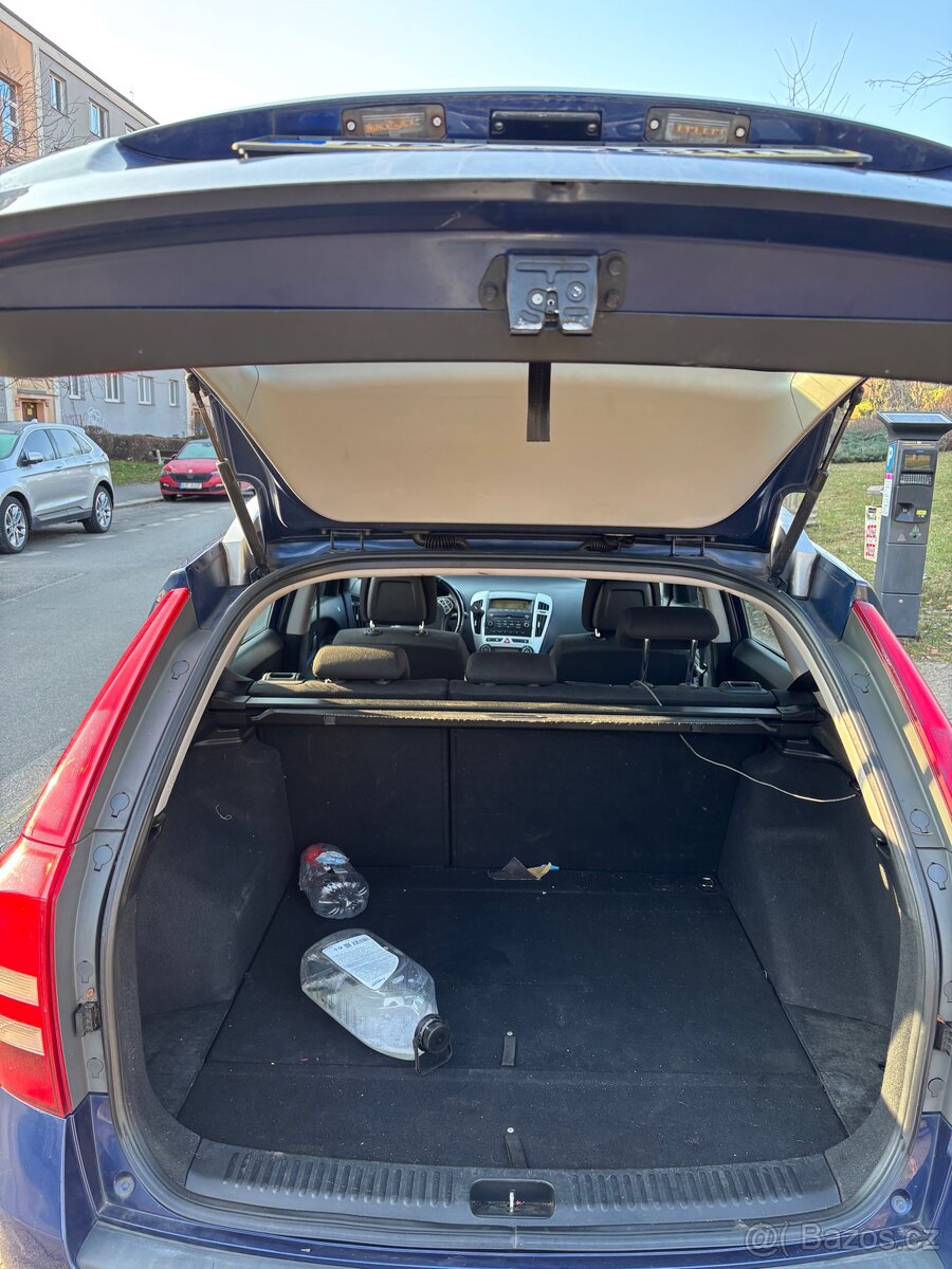 Kia ceed 1.6 crdi 295000 km STK 03/2026 - 9