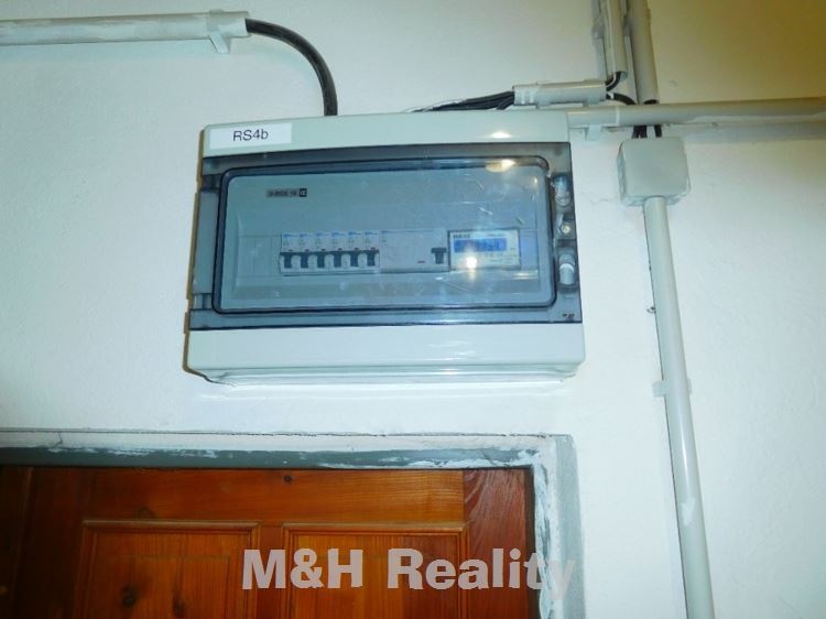 Pronájem prostoru o výměře 40 m2 v 1.PP haly - 9