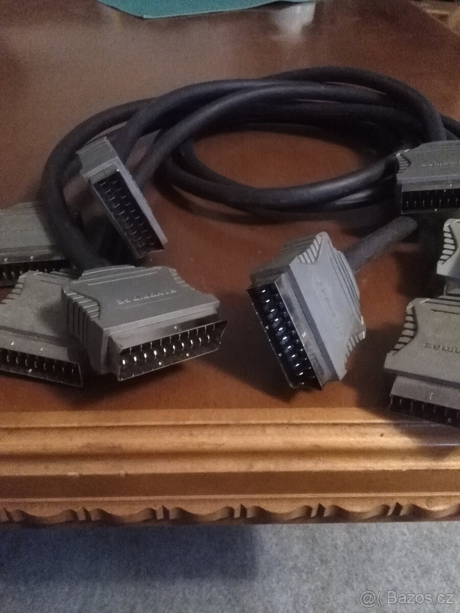 Scart Kabely zlacené kontakty - 9