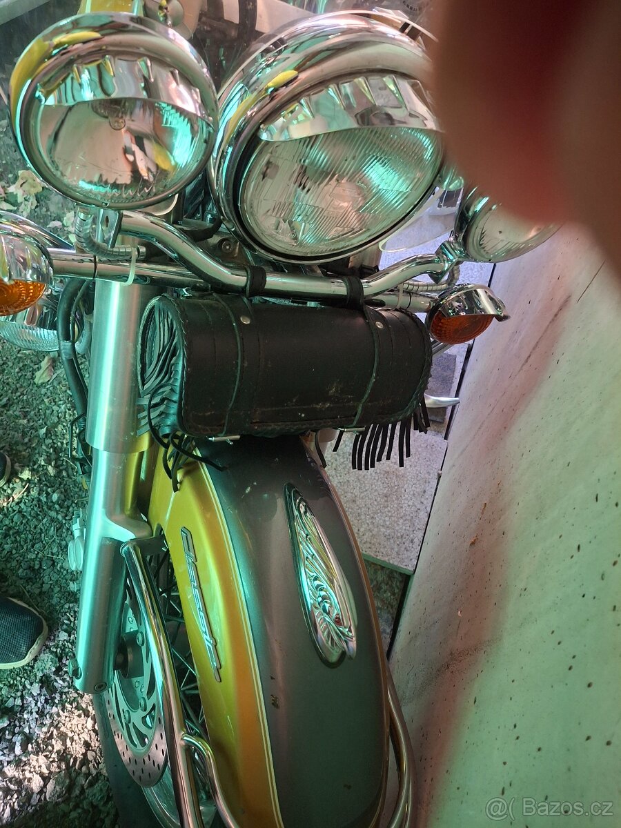 Yamaha dragstar klasic 650 - 9