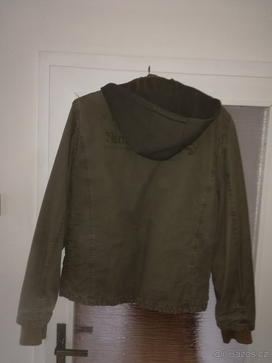 Podzim-zima bunda značky Jack and Jones vel. XL - 9