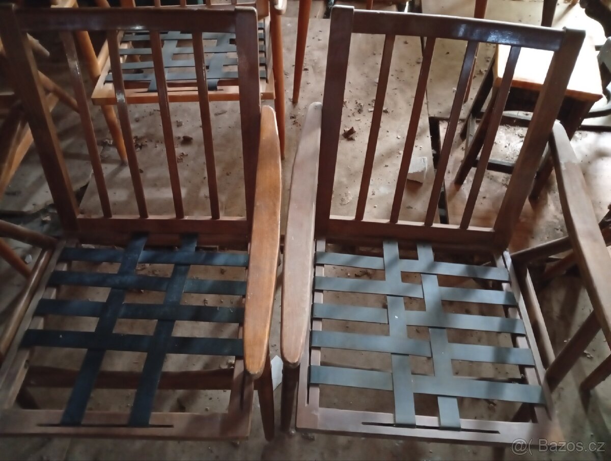 Křesla a židle - 9