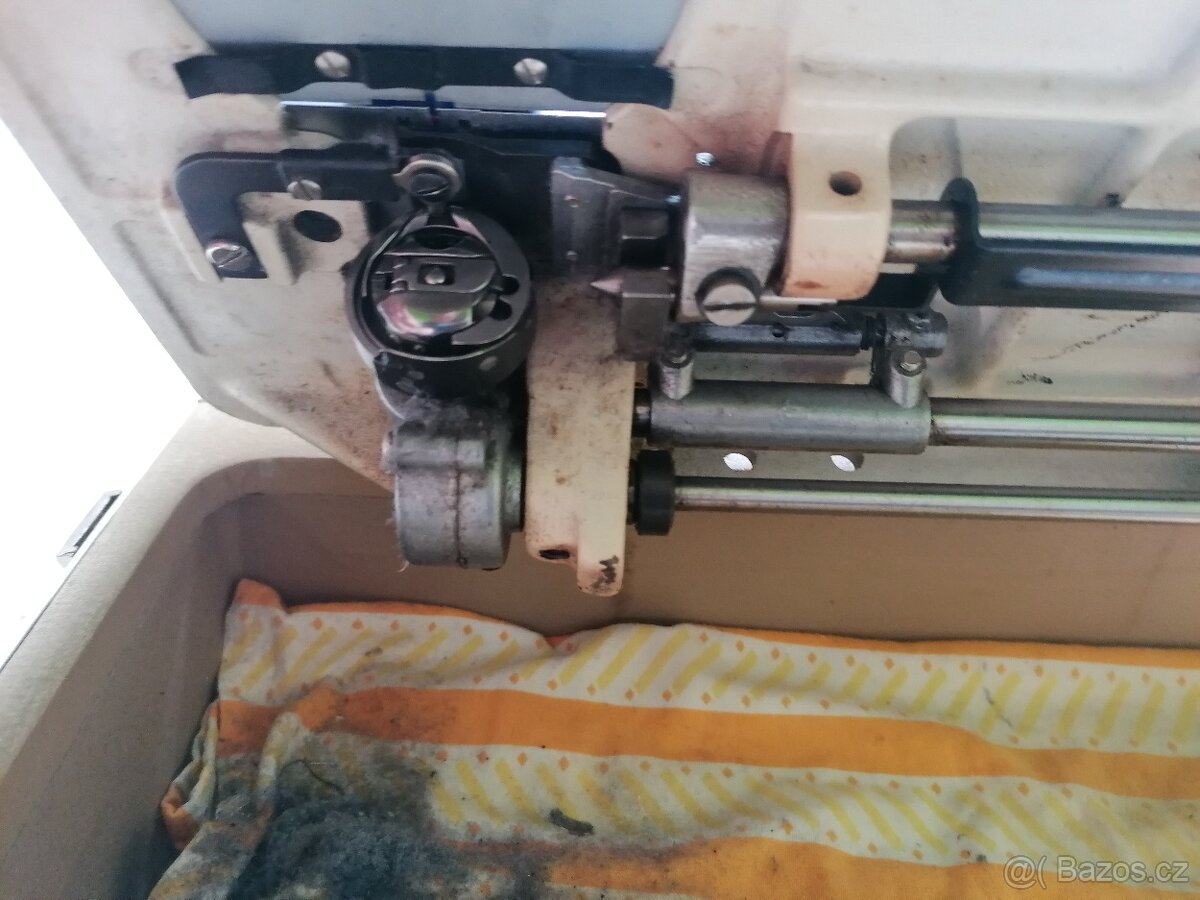 Šicí stroj Veritas - 9