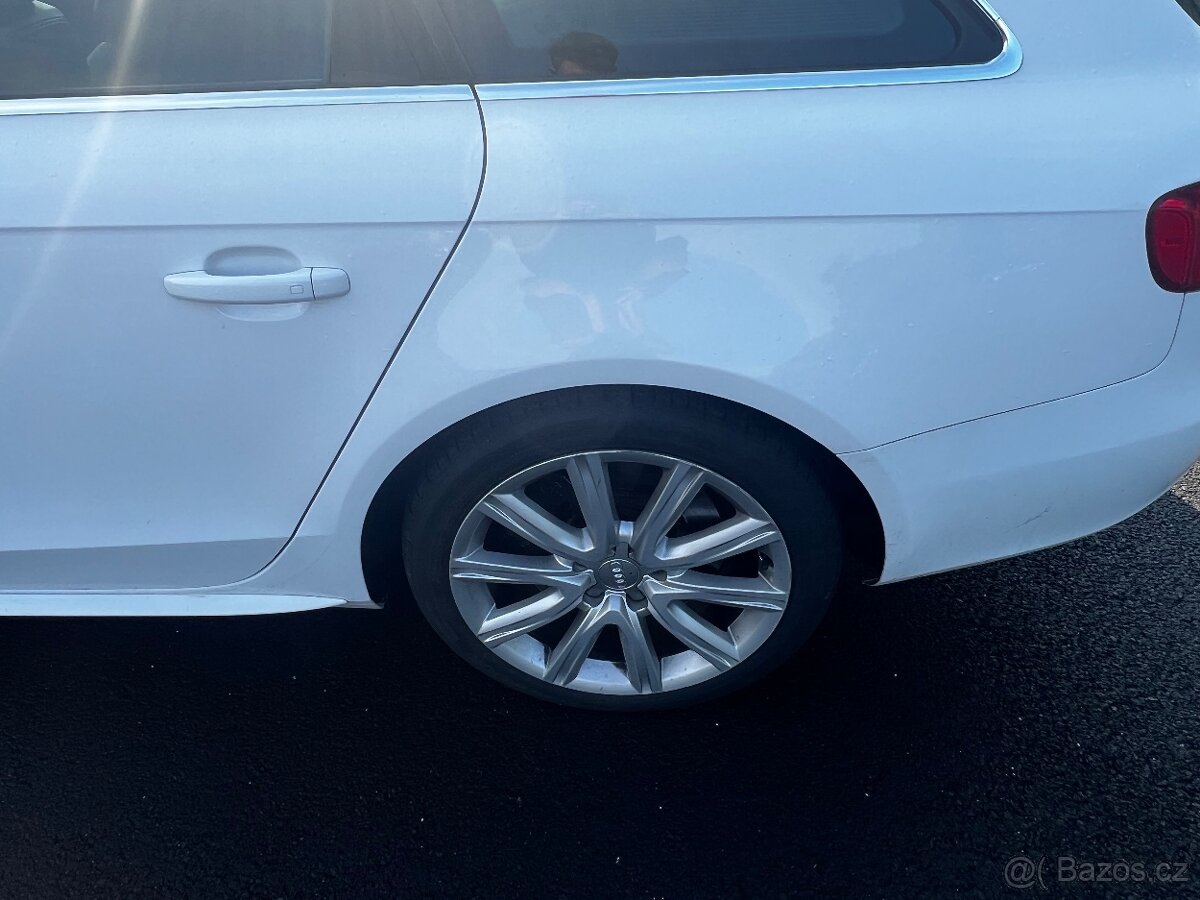 Audi S4 B8 3.0 TFSI Avant – 245 kW – 2009 – Bílá – 234 000 k - 9