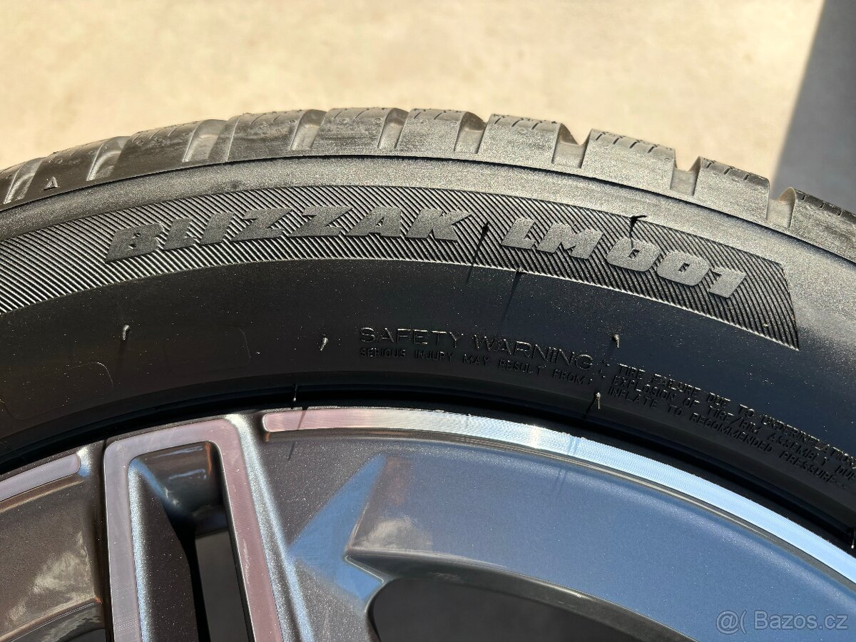 Gla r19 glb r19 Eqa r19 eqb r19 Mercedes R19 EQA - 9