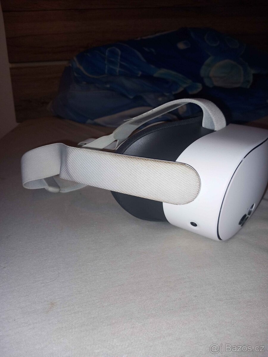 Prodám Meta Quest 3S (128 GB), v Dobrém stavu. - 9