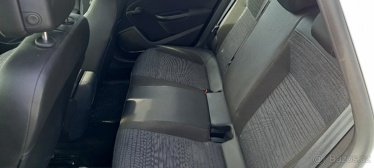 Opel Astra J (Enjoy) 1,4 (74 kw), 1. majitel - 9