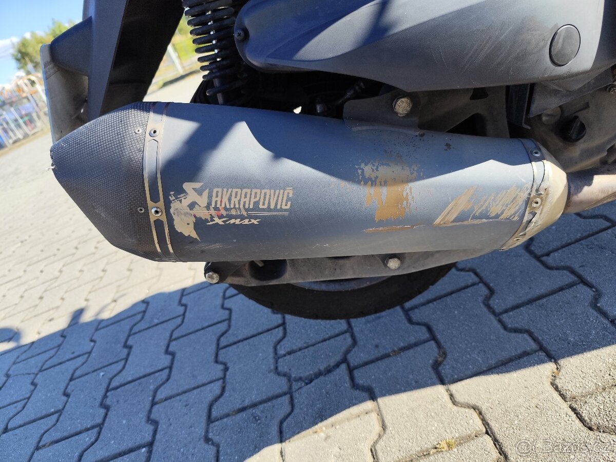 Yamaha x-max 400 Akrapovic - 9