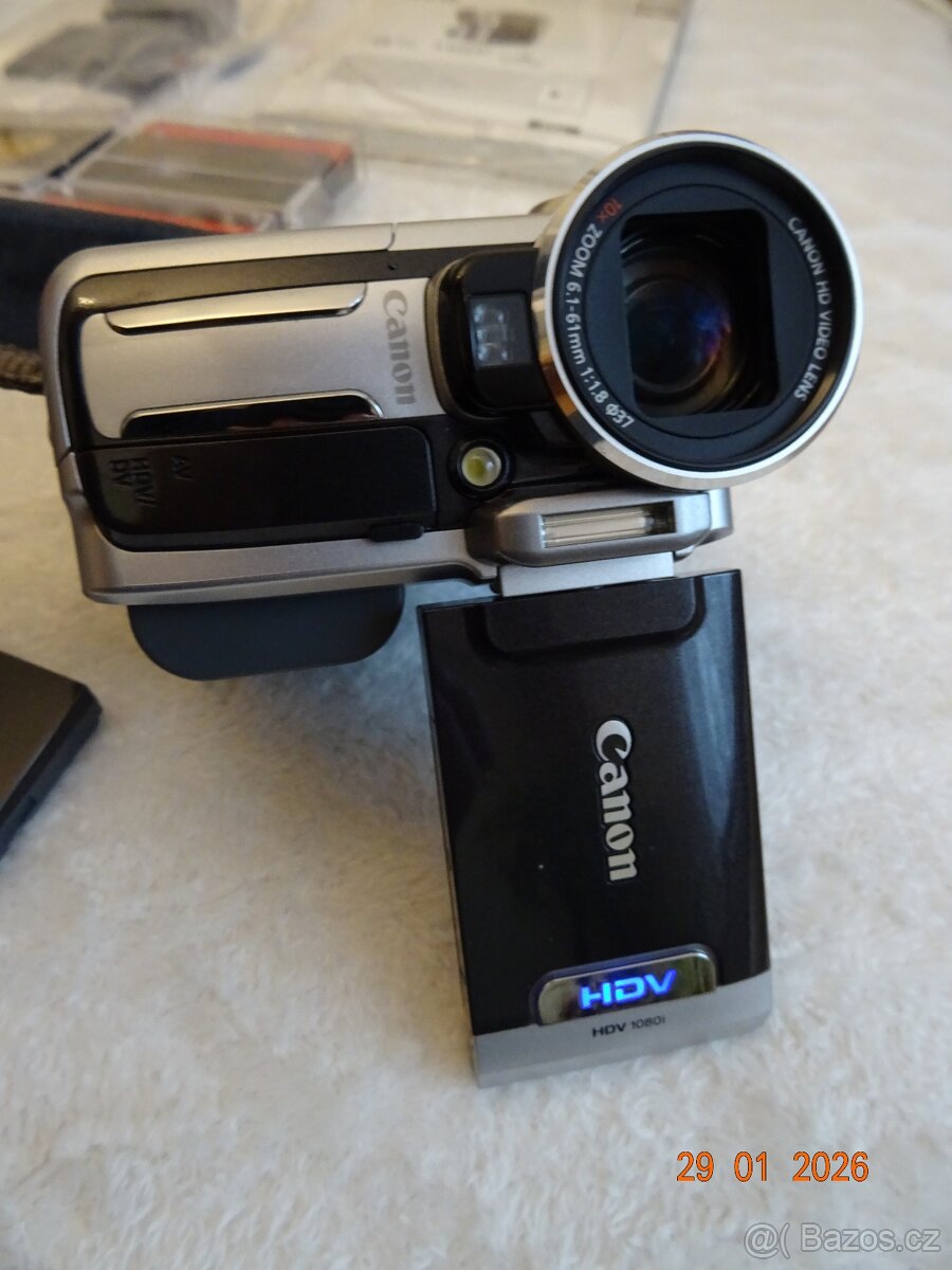 videokameru CANON HV10 - 9