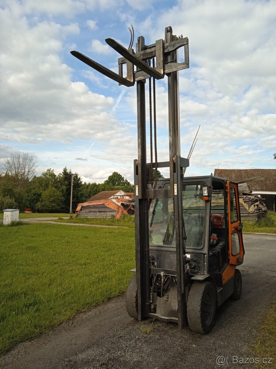 VZV DOOSAN G25E-5 - 9