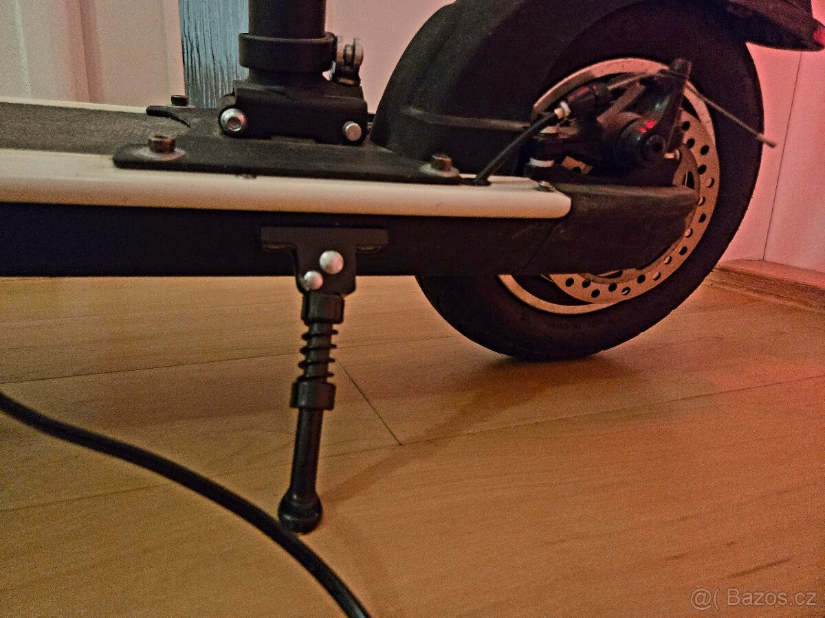 El. Koloběžka JoyorX5S - 9