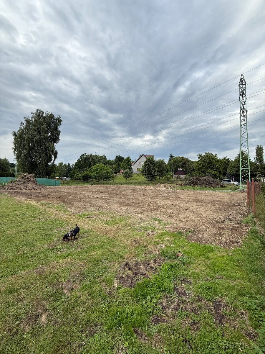 Stavební pozemek Rybník - 9