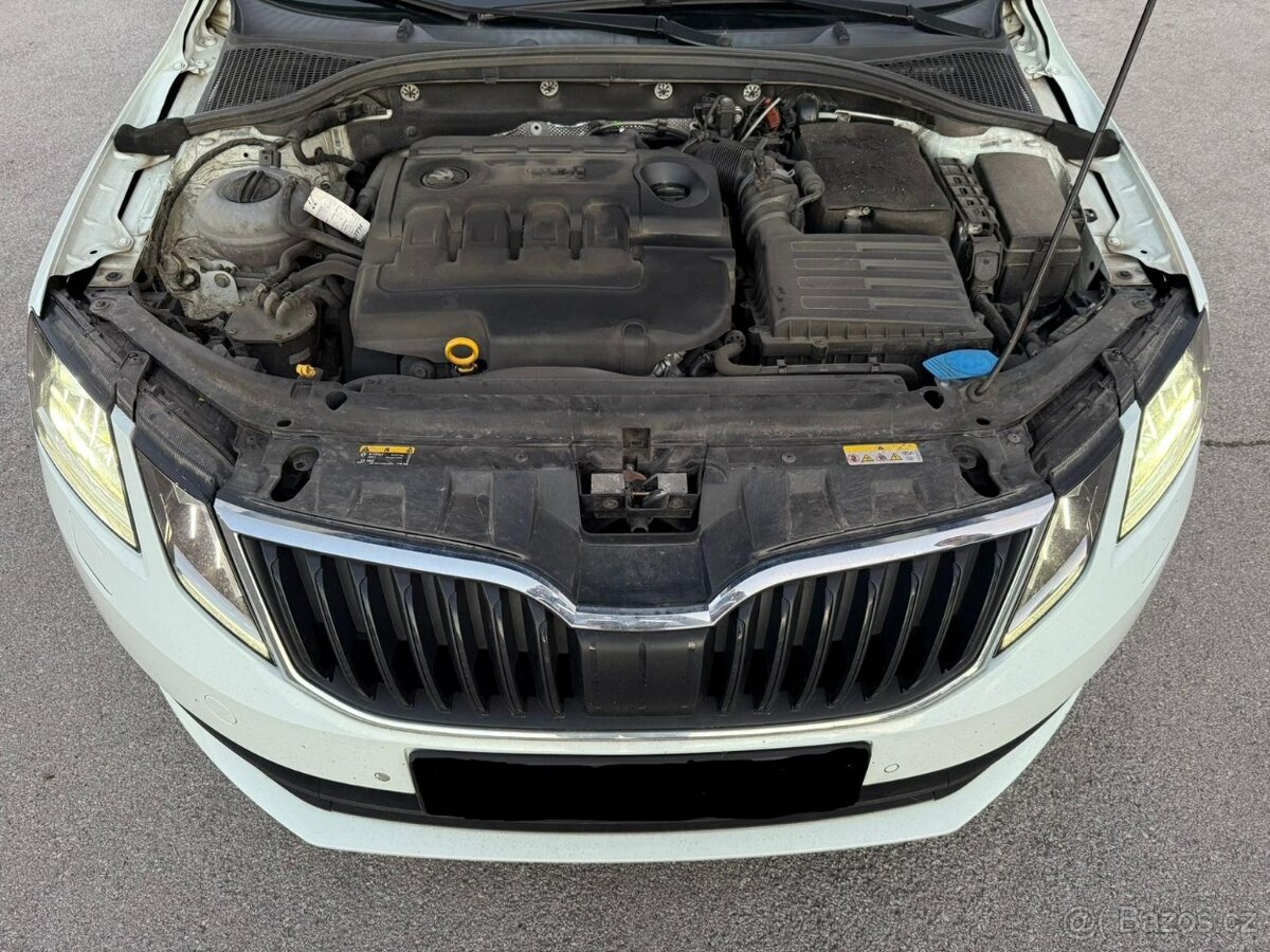 Škoda Octavia Combi 2.0 TDI Style DSG EU6 - 9