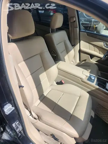 Mercedes E350 4-matic - 9