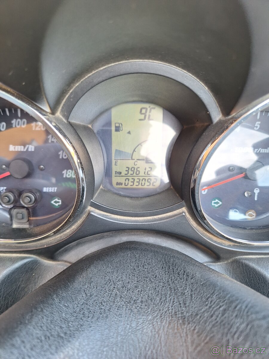 Yamaha Majesty 400 - 9