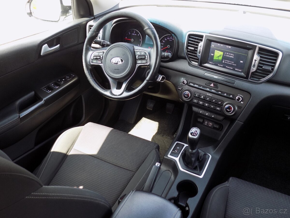 Kia Sportage 1.7 CRDi, NAVI, KAMERA, 1.majitel, serviska - 9