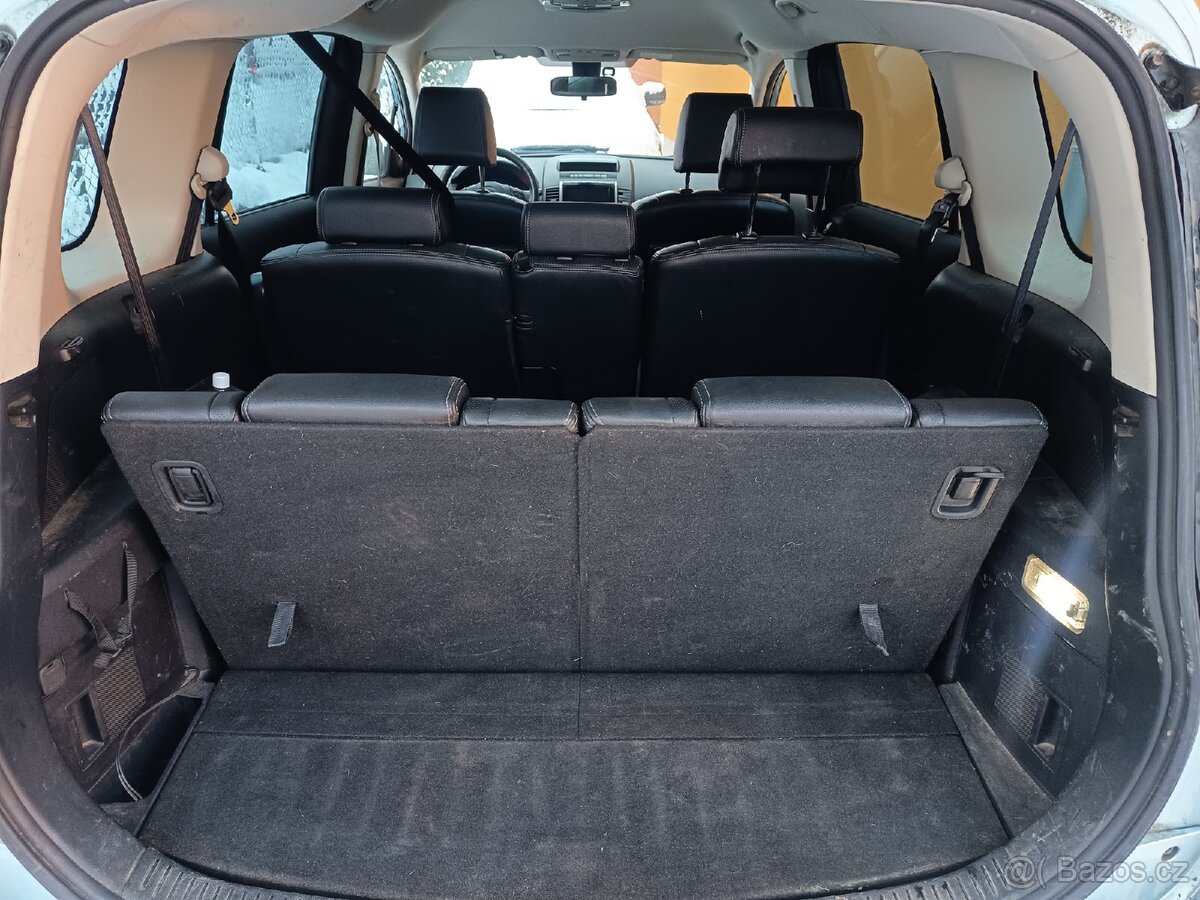 Mazda 5 GTA NAVI ,7 míst - 9