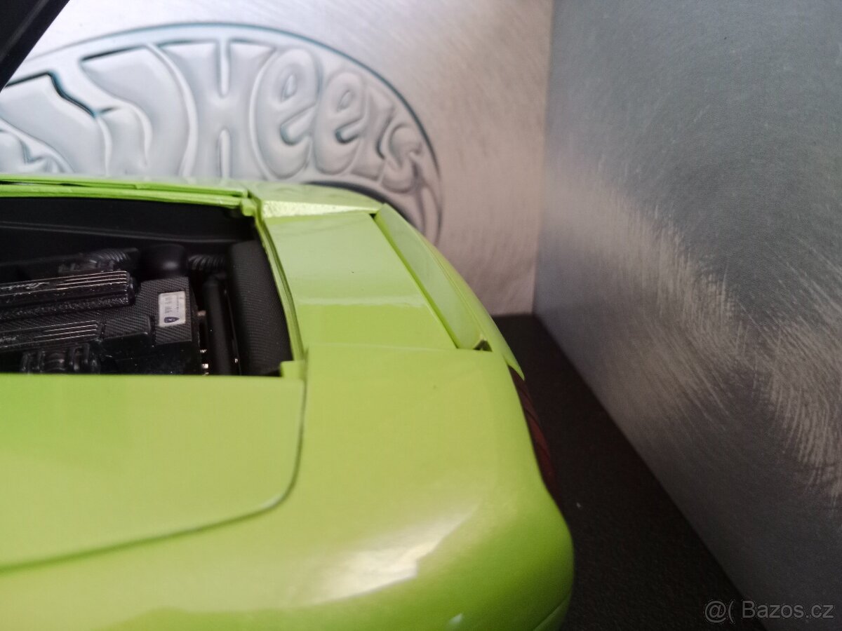 Lamborghini Murciélago 1:18 - 9