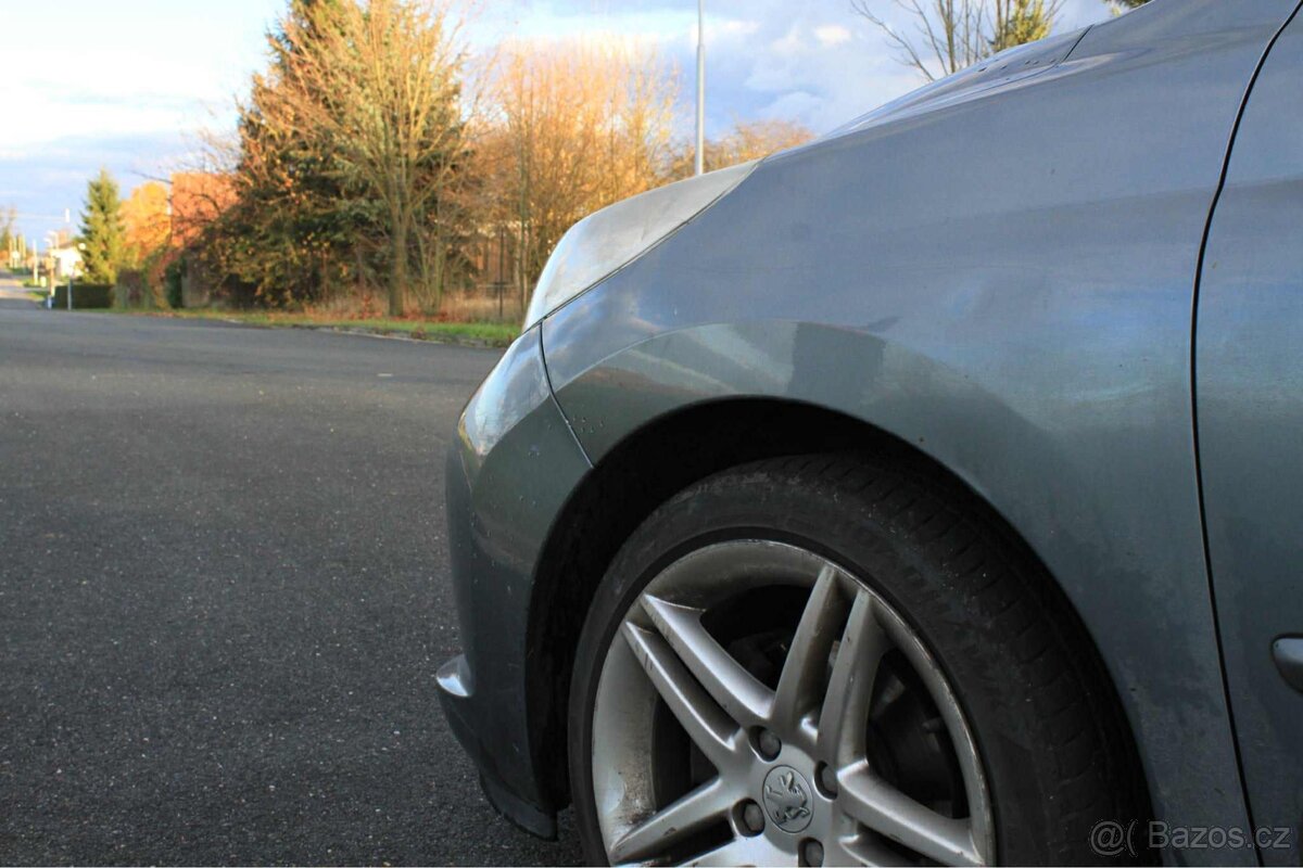 Peugeot 207CC (cabrio) - 9