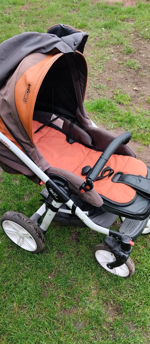 Sportovní kočárek HAPU - 9