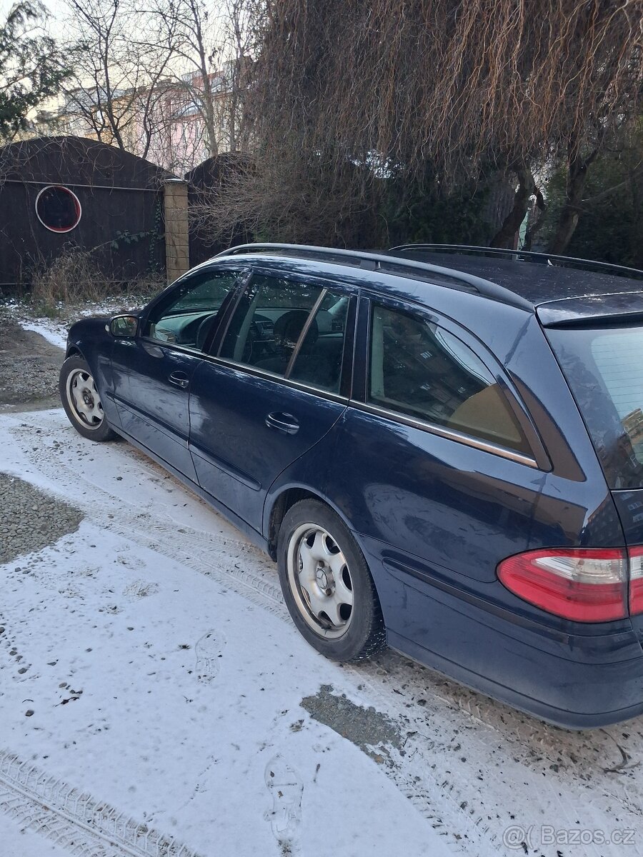 Mercedes E 220 cdi W 211 combi - 9