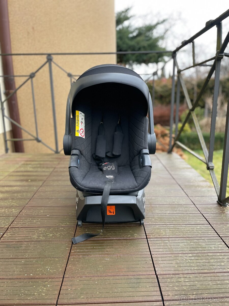kočárek Egg 2 9v1 2021 Just Black - 9