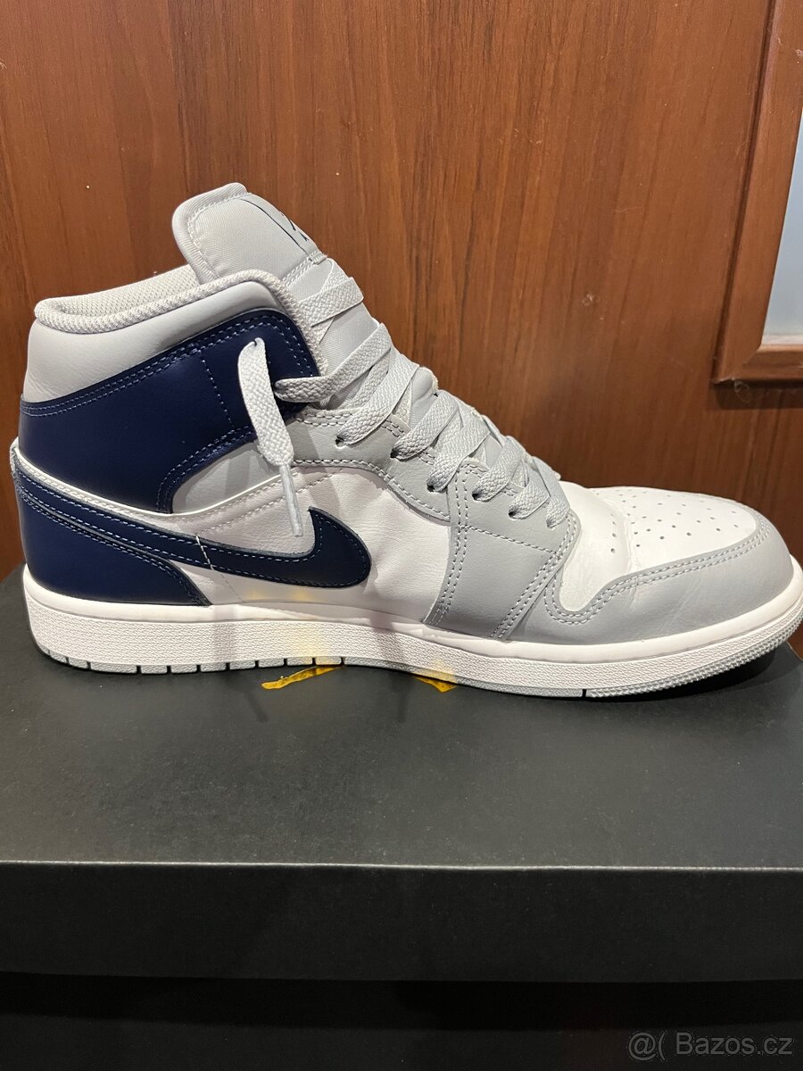 Boty Nike Air Jordan 1 (45.5) - 9