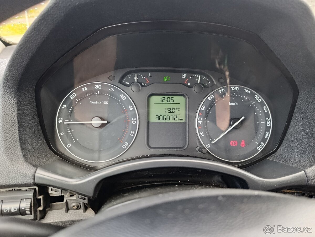 Octavia 2 / 1.9 TDI 77KW - 9