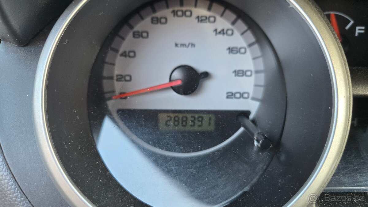 Suzuki Ignis 1,3 VVT 69kW 2006; STK do 04/2026 - 9