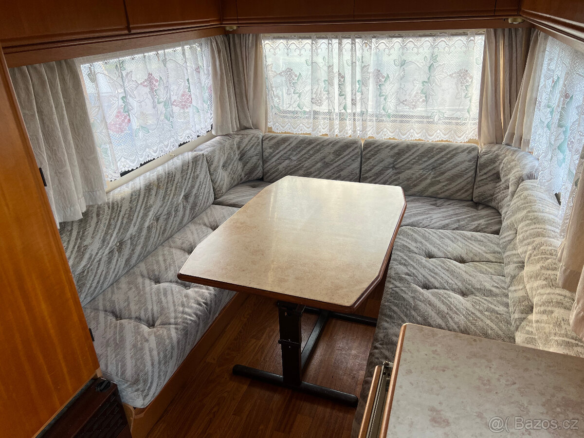 Karavan Wilk De luxe 400 - 9