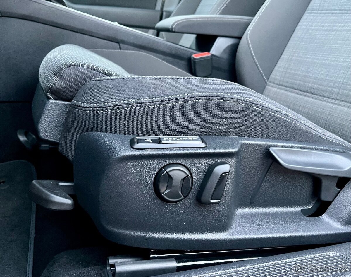 VW Passat B8 combi r line 110kw DSG - 9