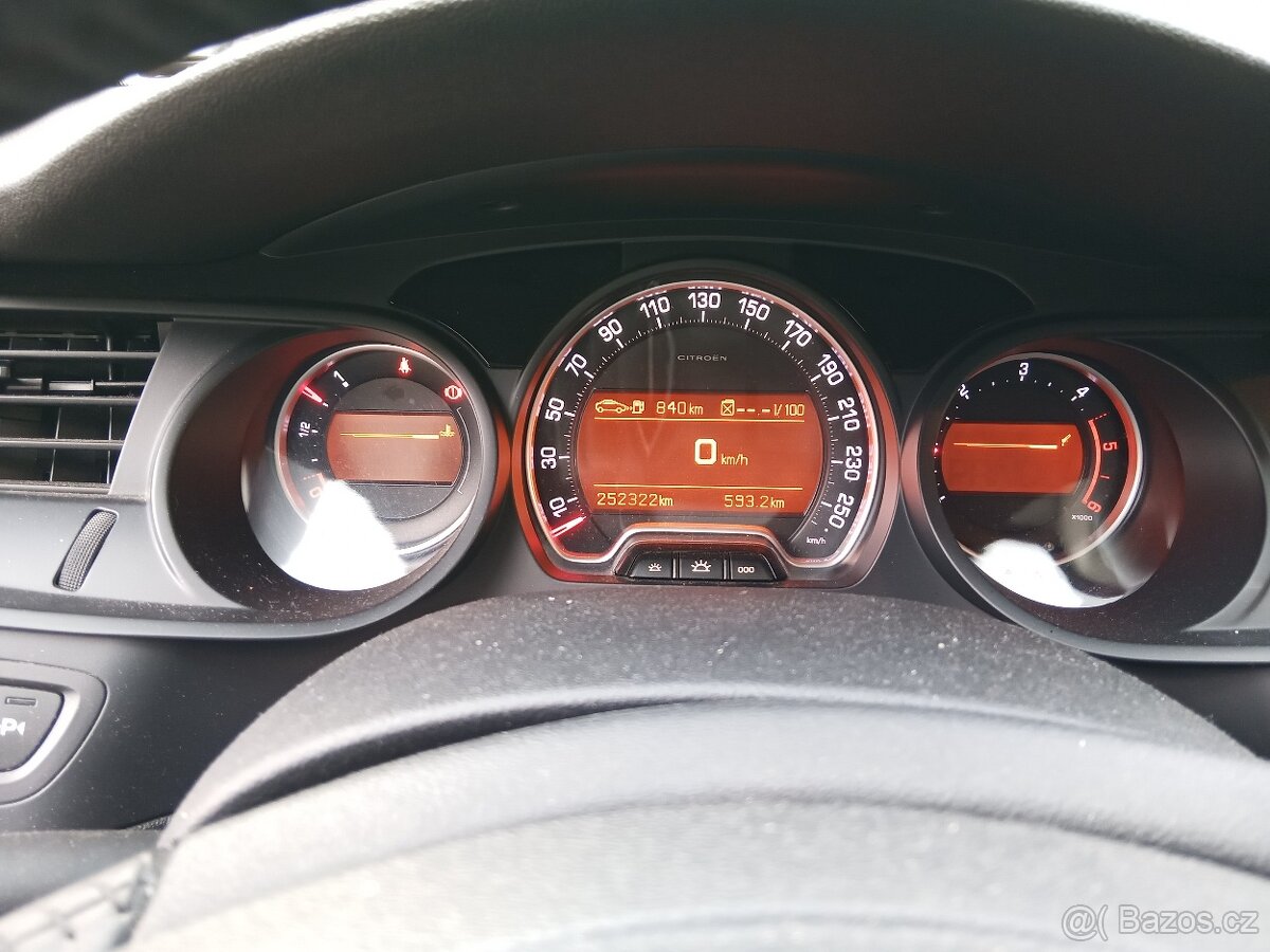 Citroen C5 2.0HDI Tourer - 9