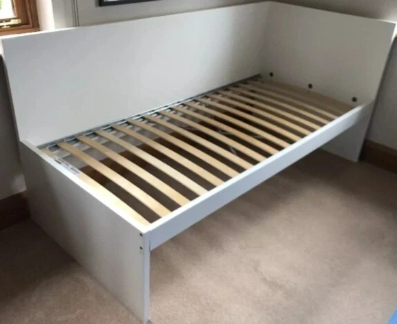 Jednolůžková postel IKEA FLAXA (90x200 cm) – bílá - 9