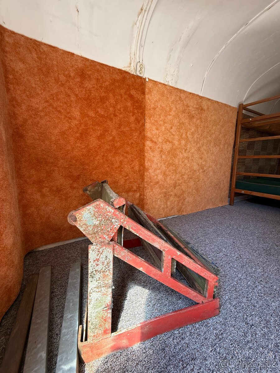 Maringotka historická - 9