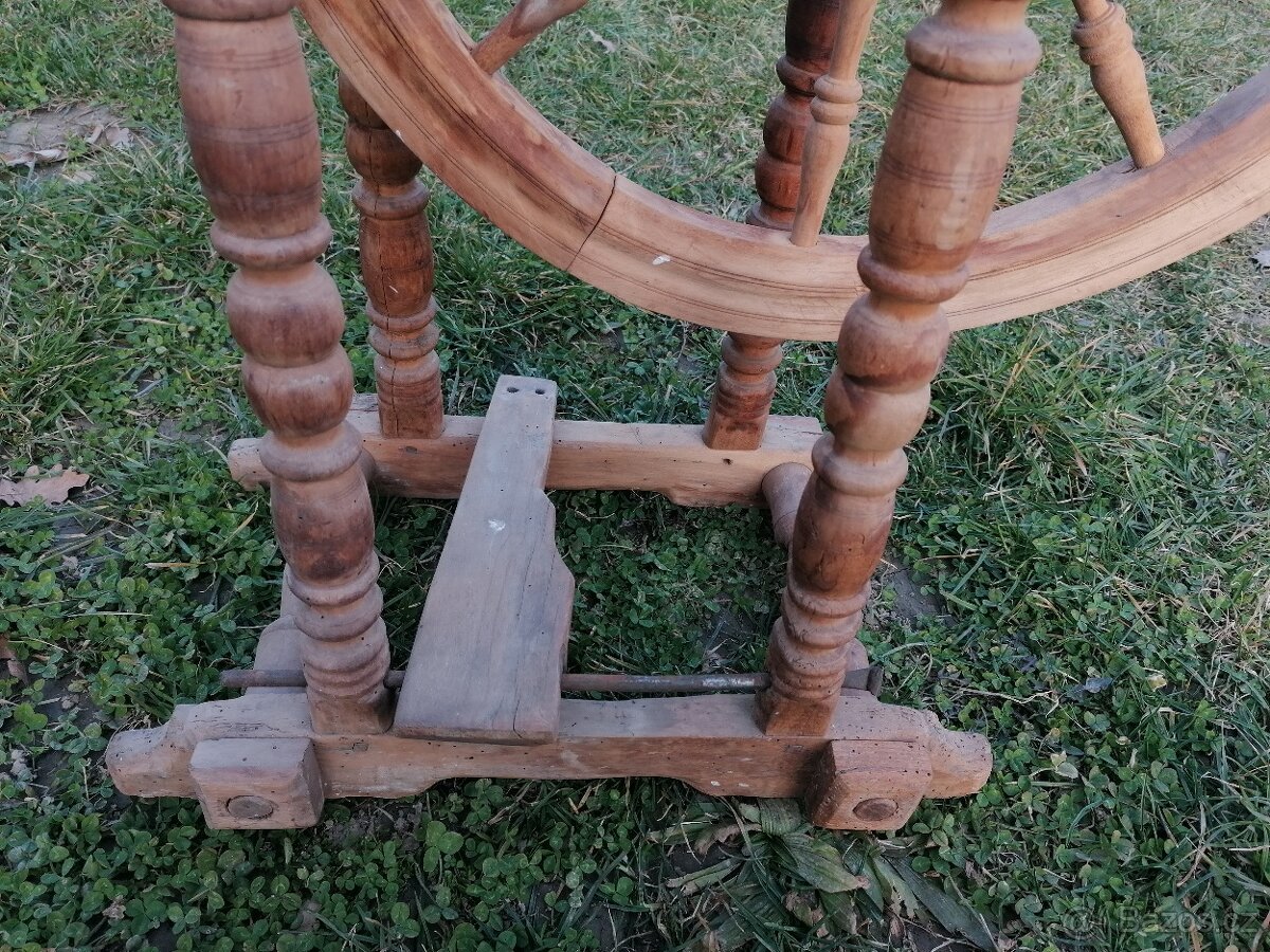 Predám starožitný kolovrátok - 9