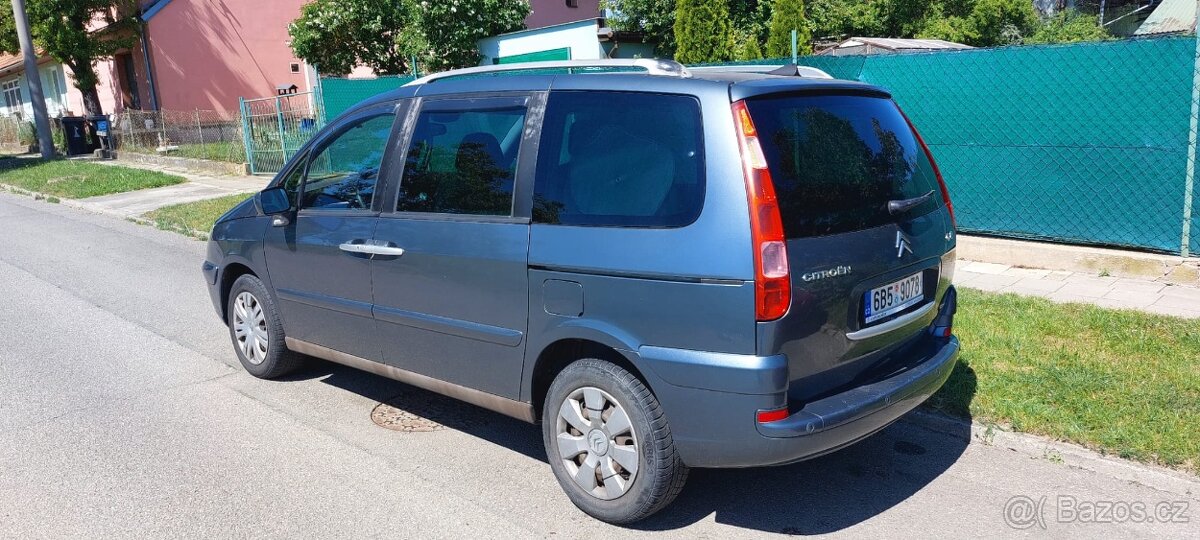 Prodám Citroen C8 2.2 HDI (94KW) - 9