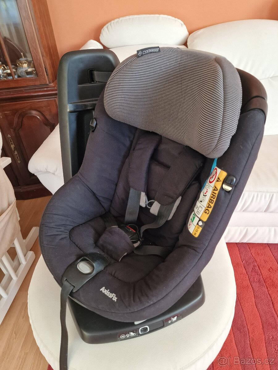 Maxi Cosi Axiss Fix Otocna do obou stran - 9