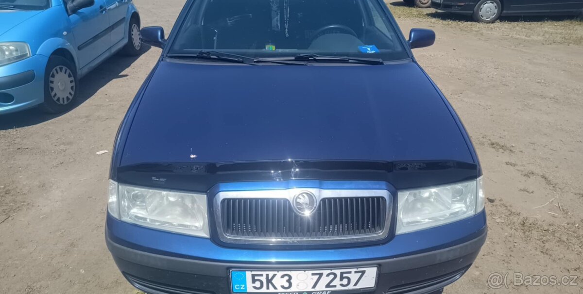 Škoda Octavia combi tour,19tdi 74kw rok 2006 - 9