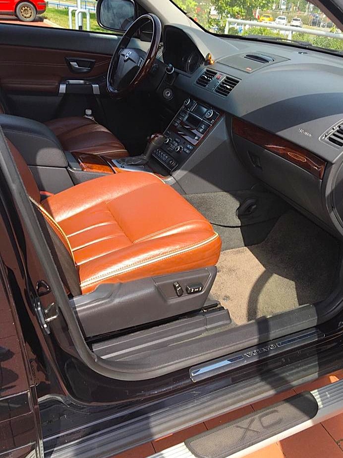 Prodám Volvo XC 90 - 9