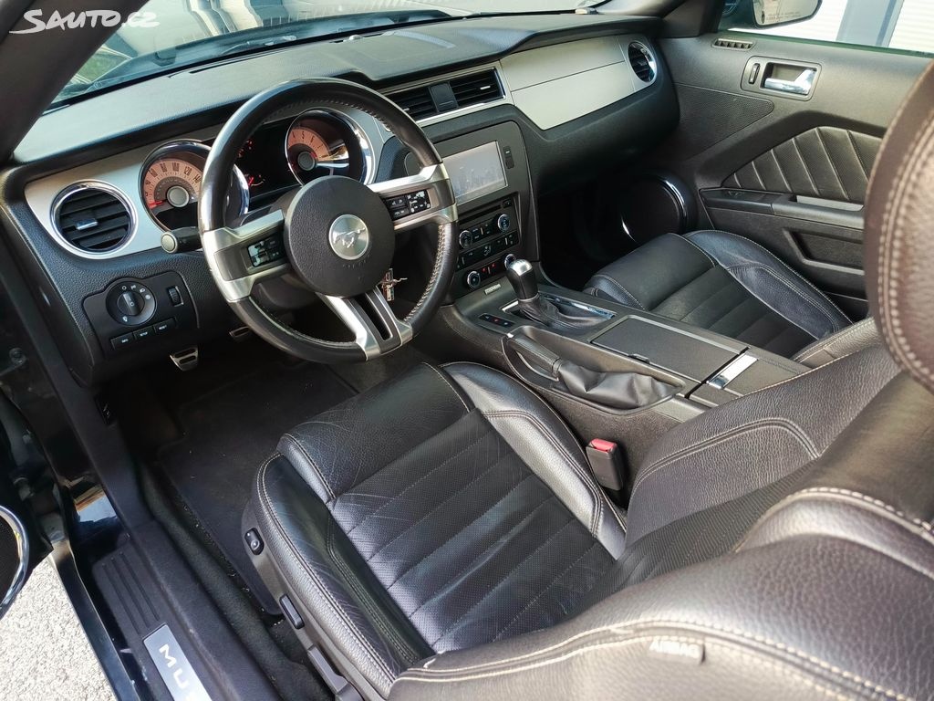 Ford Mustang GT 5.0 V8 Coyote - MANUAL - 9