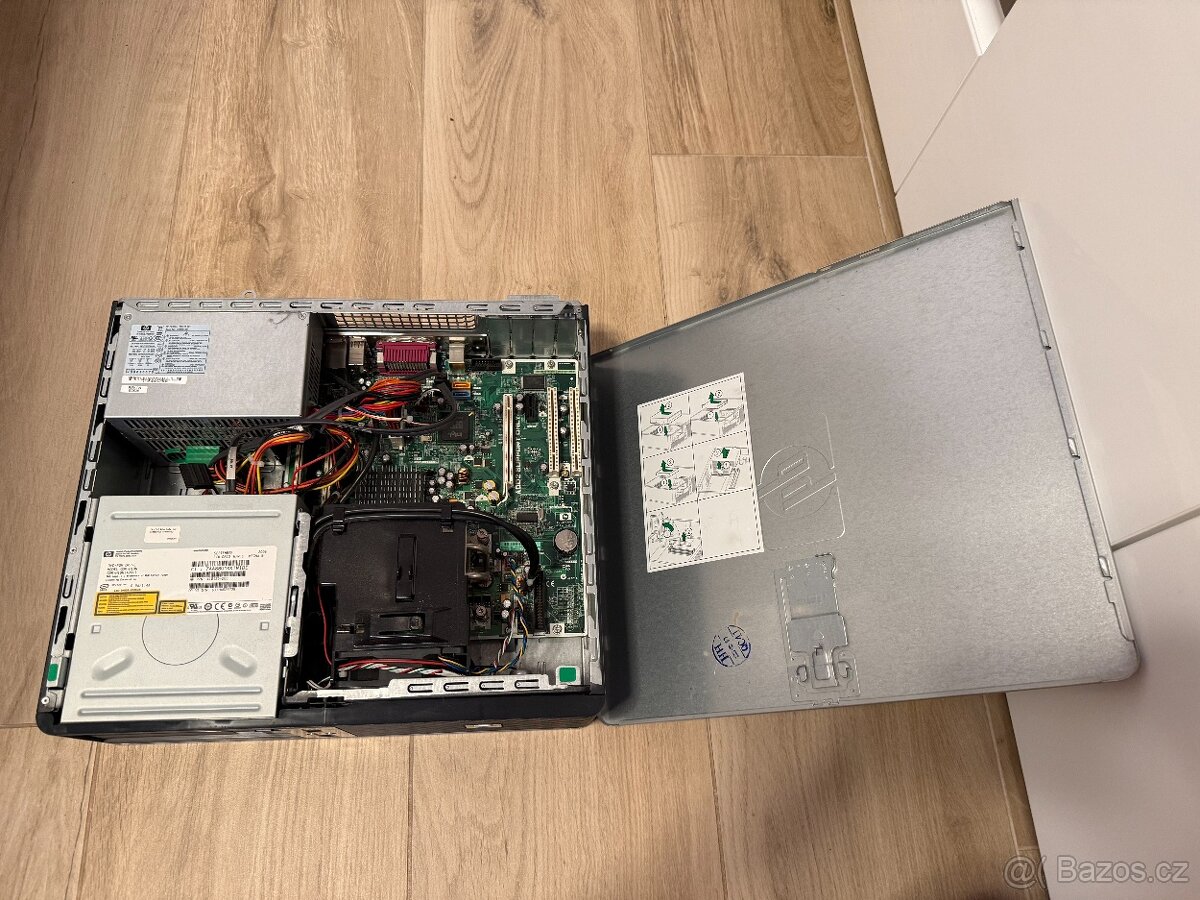 stolní PC HP Compaq dc5700S - 9