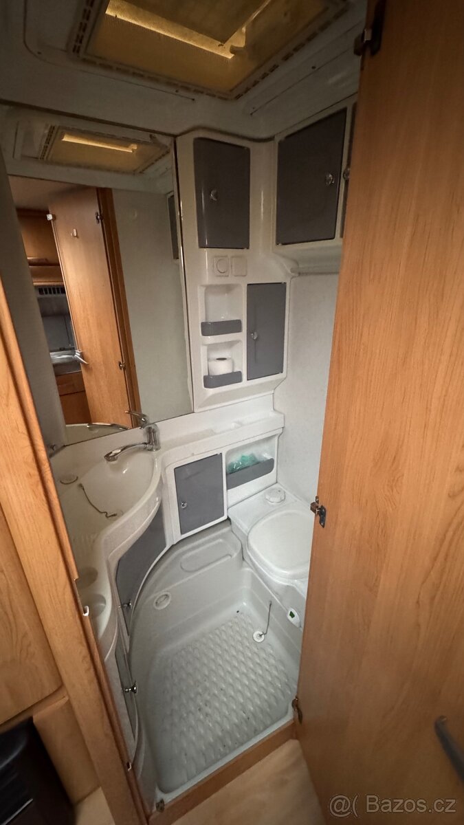 Hobby Excelent pro 4 osoby, 1200 kg, možnost odpočtu DPH - 9