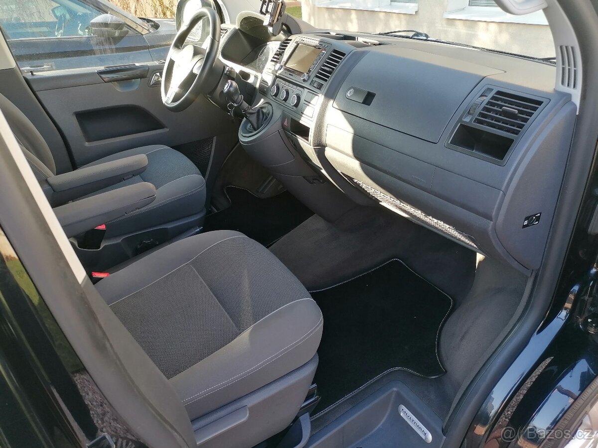 VOLKSWAGEN MULTIVAN T5 2.0TDI 103KW (CAAC) 221TKM 7 MÍST - 9