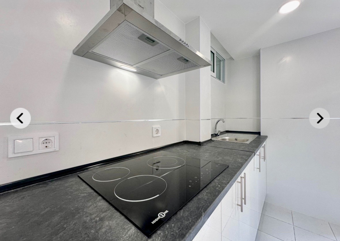 Na prodej Apartmán s garází u moře ve Španělsku - 9