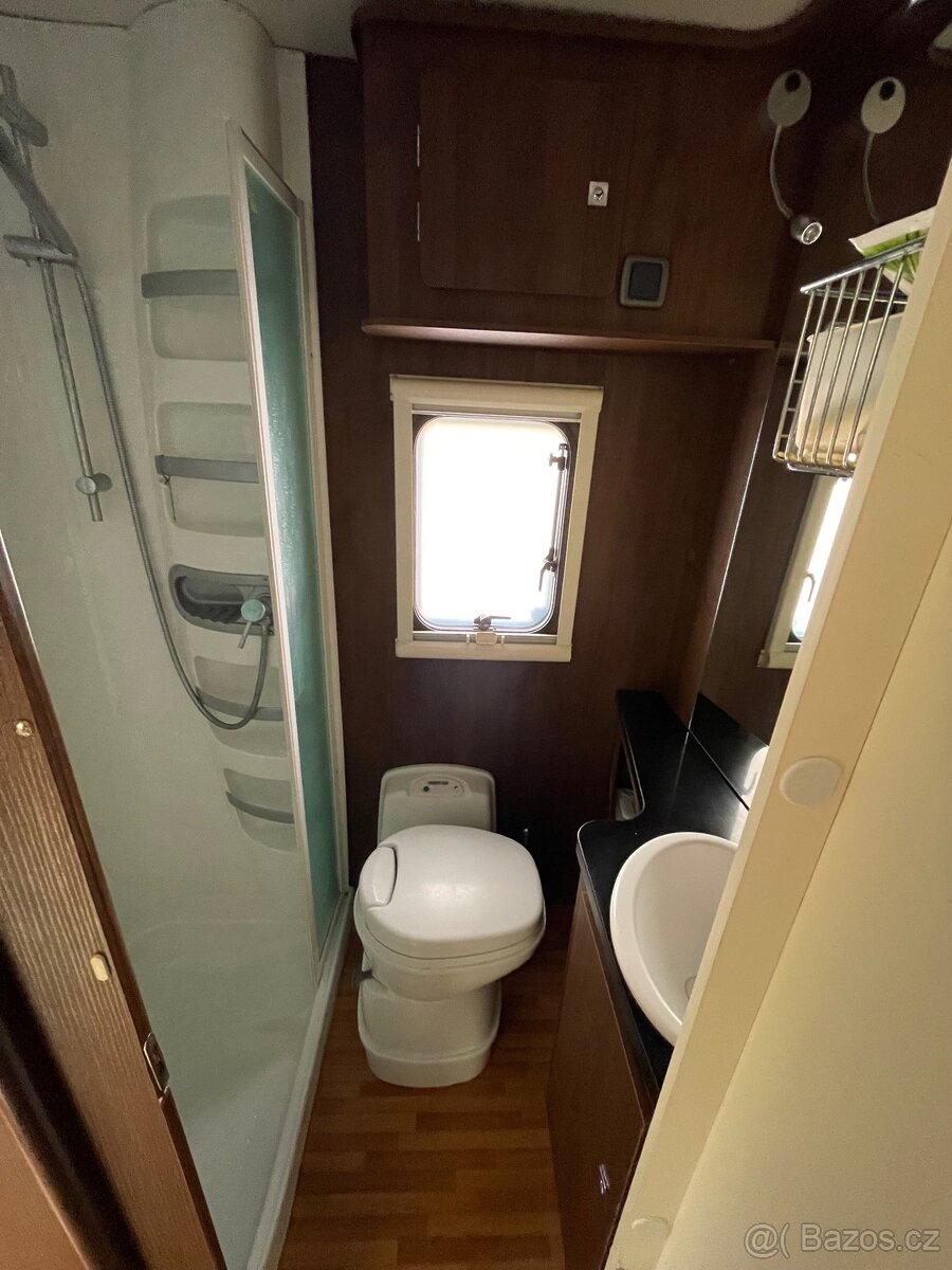 Obytný automobil Giottiline W45 - 9