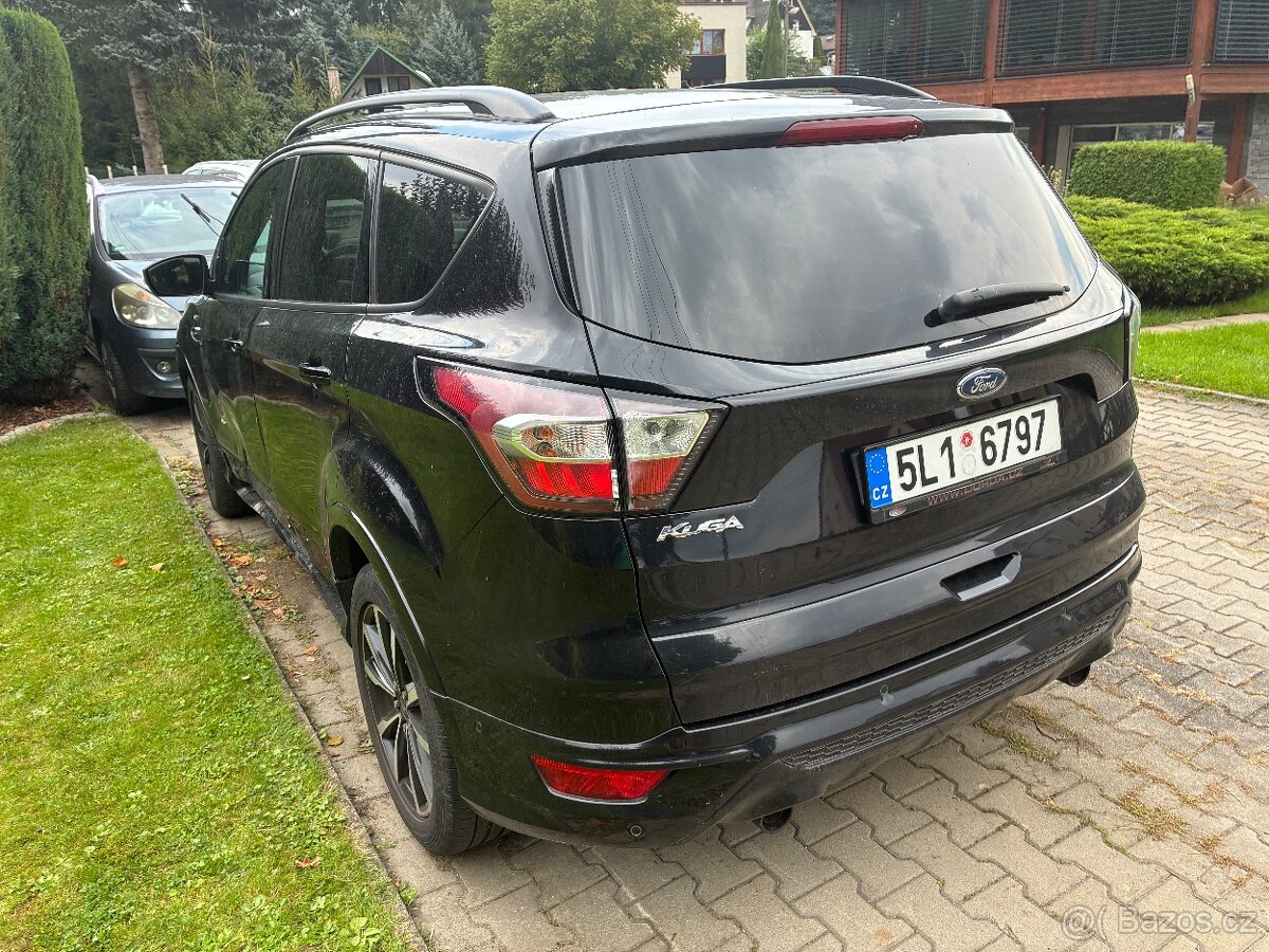 Ford Kuga st- line, 4x4 132kw - 9