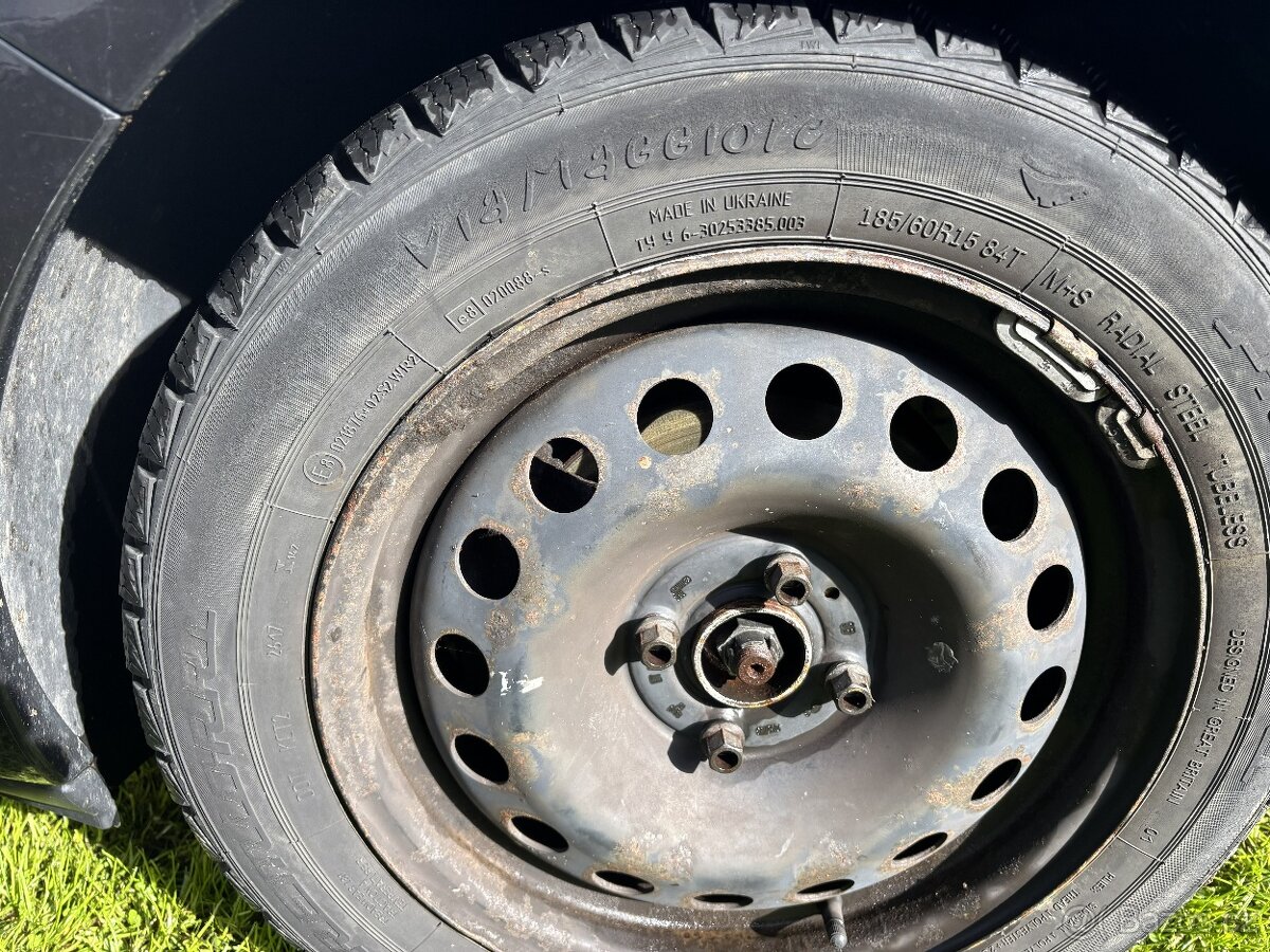 Renault Clio Combi, 1,2i tce benzín, 76 kW, rv 2011 - 9