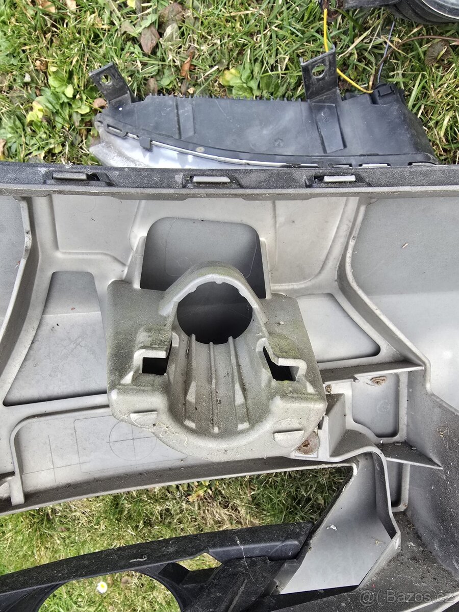 Přední nárazník Octavia 2 RS facelift - 9