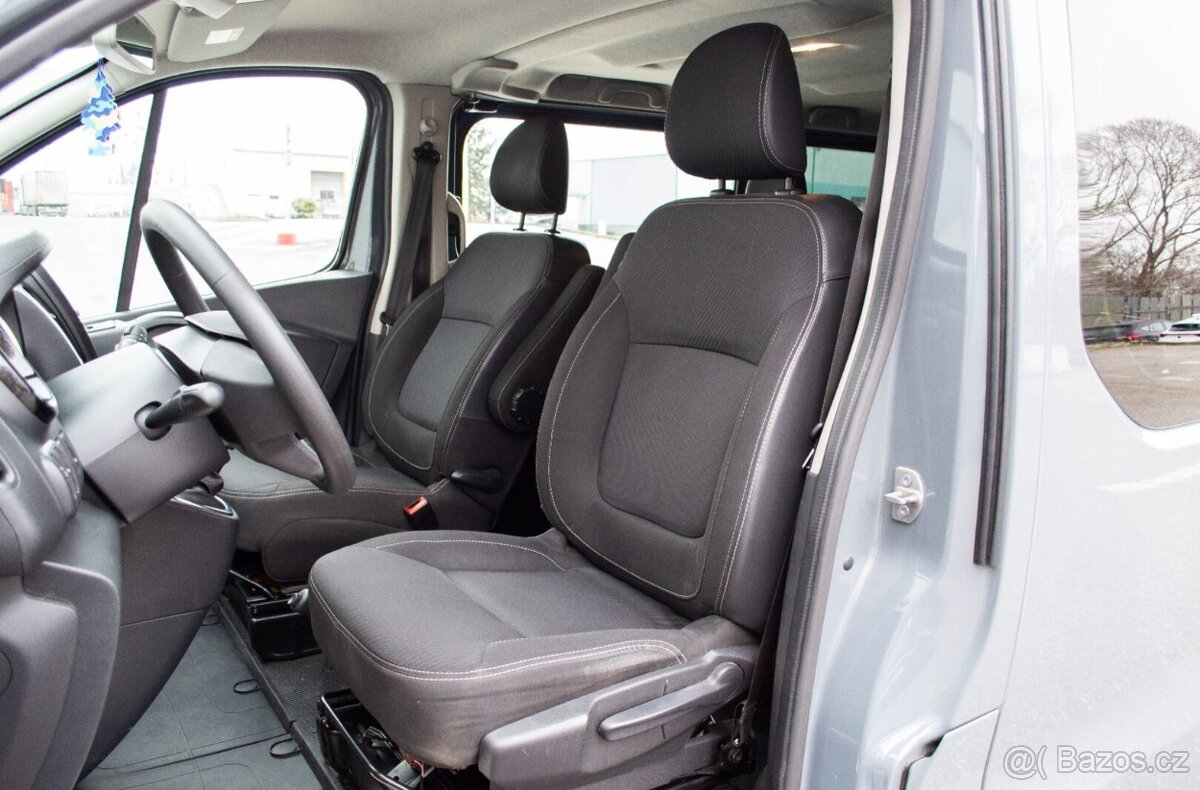 Renault Trafic Kombi Van Energy dCi 145 L2 - 9