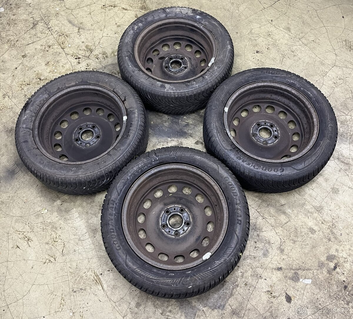 Zimní sada R16 5x112 Škoda Octavia - 9